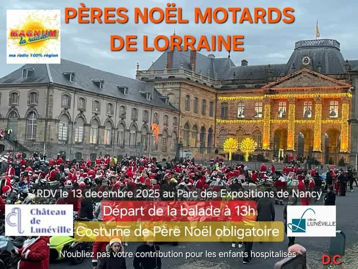 Grande parade des pères et mères noël motards